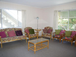 WHITE DOLPHIN, UNIT 5, Surfers Paradise